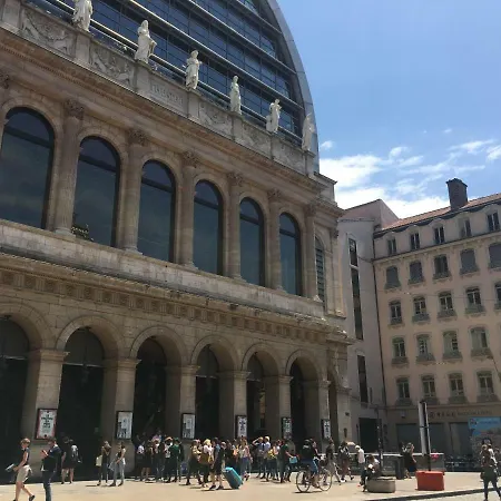 アパート Le Calme De L'opera.