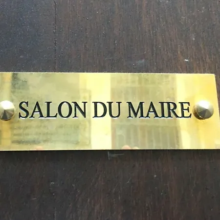 Le Calme De L'opera.